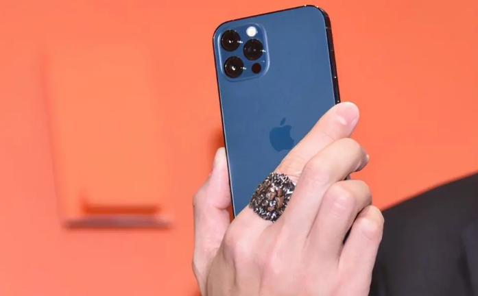红塔苹果手机维修分享iPhone12系列重启方法教程 